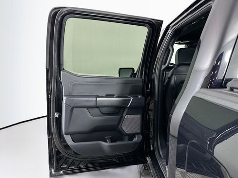 Used 2022 Ford F150 XLT w/ Equipment Group 302A High image 26