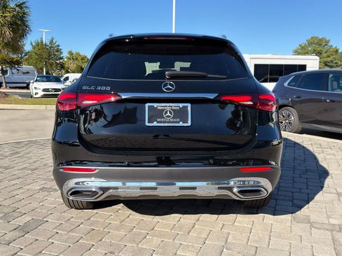 New 2026 Mercedes-Benz GLC 300 GLC 300 image 9