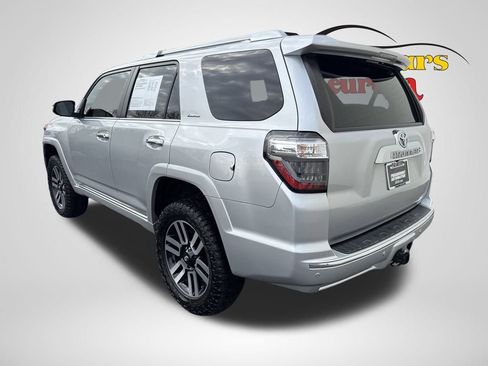Used 2022 Toyota 4Runner Limited image 5