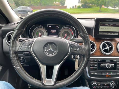 Used 2015 Mercedes-Benz GLA 250 4MATIC image 88