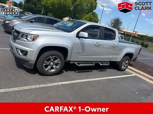 Used 2015 Chevrolet Colorado Z71 AWD/4WD image 2