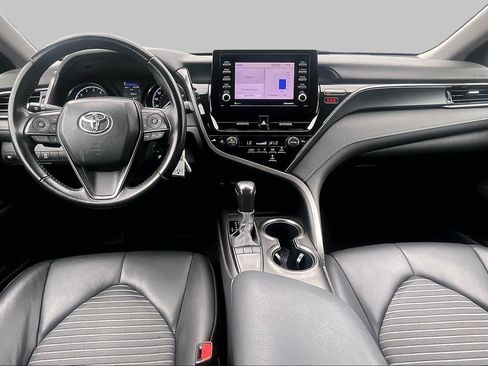 Used 2023 Toyota Camry SE FWD image 15