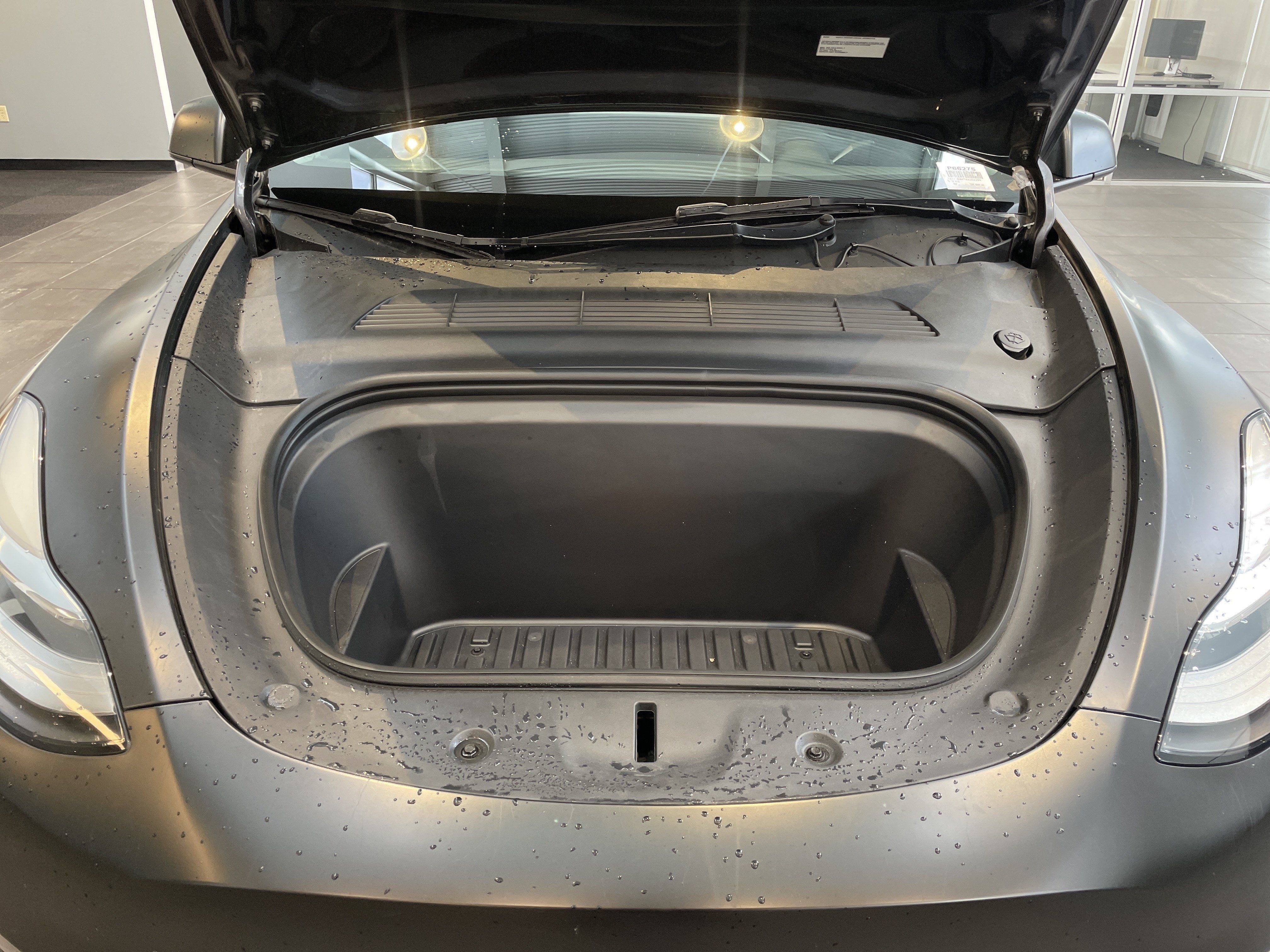 Used 2022 Tesla Model Y Long Range AWD/4WD image 35