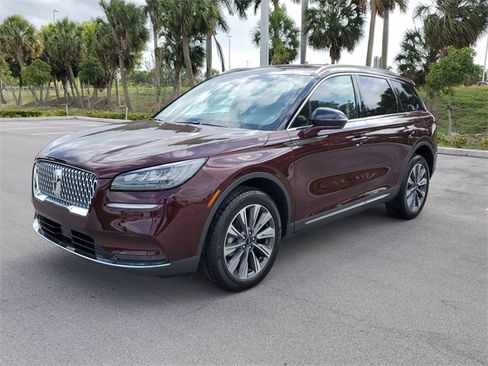 Certified 2021 Lincoln Corsair Reserve w/ Elements Package image 3