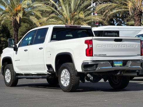 Used 2024 Chevrolet Silverado 2500 LTZ AWD/4WD image 5