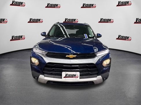 Used 2023 Chevrolet TrailBlazer LT image 2