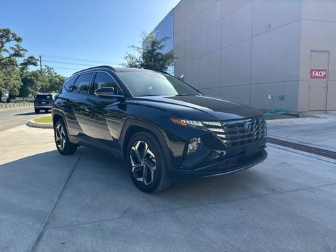 Used 2024 Hyundai Tucson Limited AWD/4WD image 5