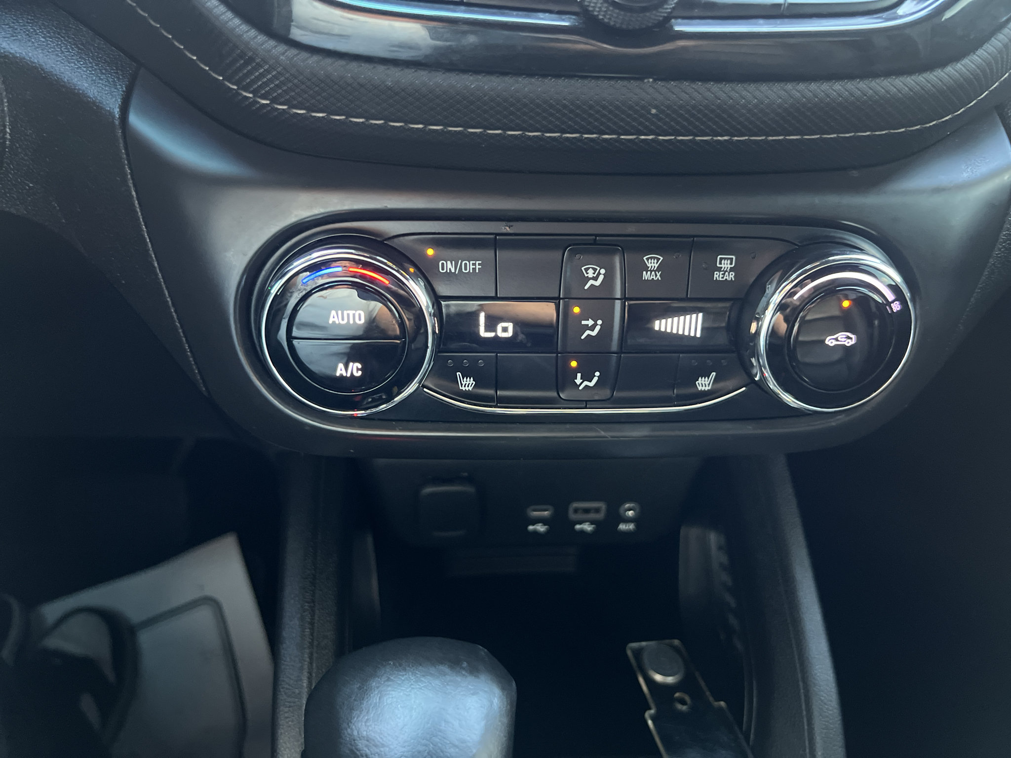 Used 2023 Chevrolet TrailBlazer ACTIV w/ Convenience Package FWD image 16