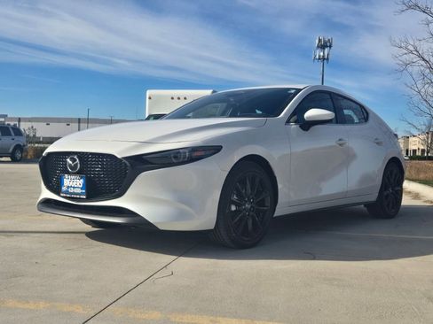 New 2026 MAZDA MAZDA3 2.5 S Hatchback w/ Premium Pkg image 3