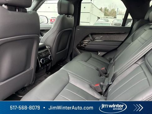 Used 2024 Land Rover Range Rover Sport Dynamic SE image 30