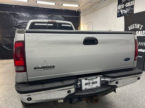 Used 2007 Ford F350 Lariat AWD/4WD image 5