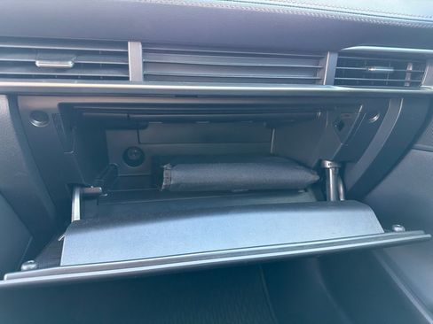 Used 2023 MAZDA MAZDA3 s FWD image 26