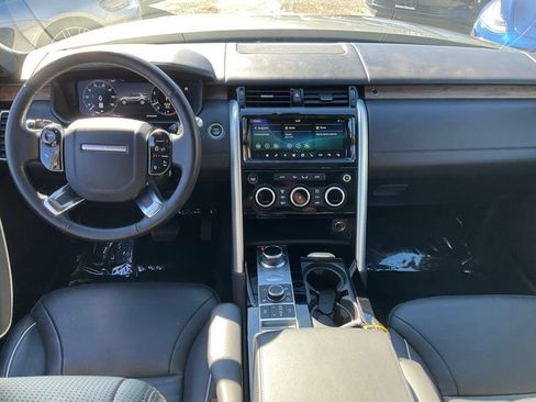 Used 2020 Land Rover Discovery HSE Luxury image 42