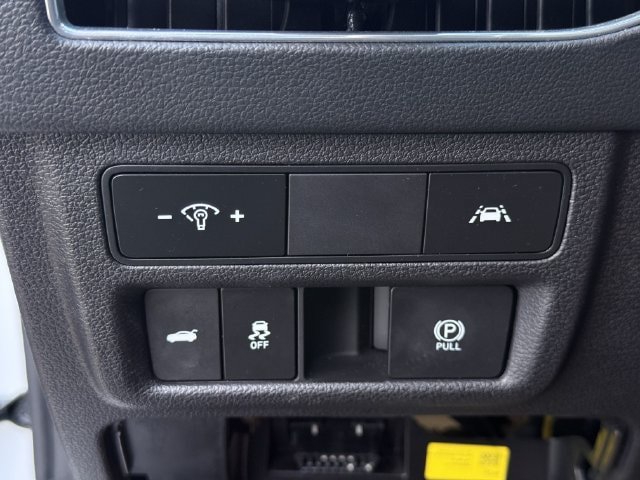 Used 2022 Hyundai Sonata Limited FWD image 23