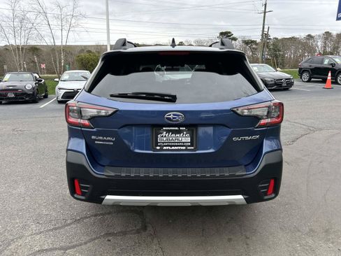 Used 2021 Subaru Outback Limited AWD/4WD image 4