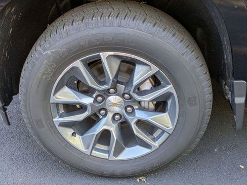 New 2026 Chevrolet Silverado 1500 LT image 32