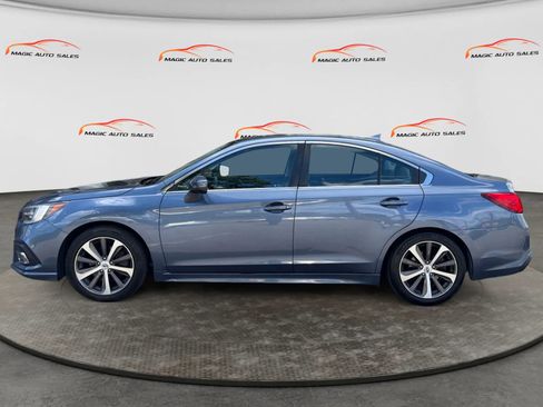 Used 2018 Subaru Legacy 3.6R Limited AWD/4WD image 7