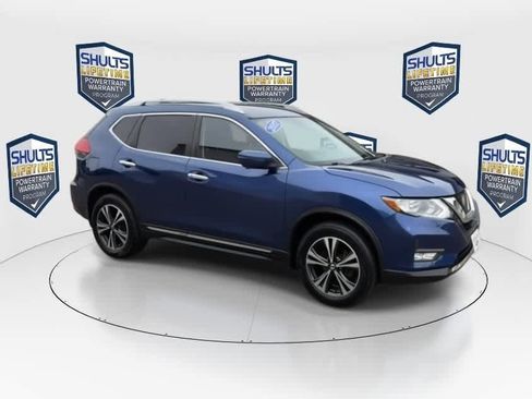 Used 2017 Nissan Rogue SL AWD/4WD image 2