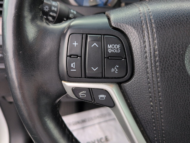 Used 2017 Toyota Sienna Limited AWD/4WD image 21