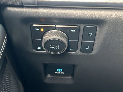 New 2025 Ford Expedition Max Platinum w/ Stealth Performance Package image 15