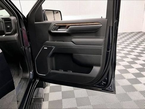 Used 2024 GMC Sierra 1500 Elevation w/ Elevation Premium Package AWD/4WD image 22