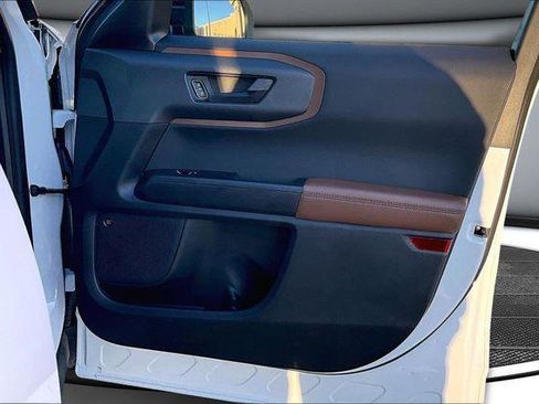 Used 2024 Ford Bronco Sport Badlands w/ Premium Package image 28