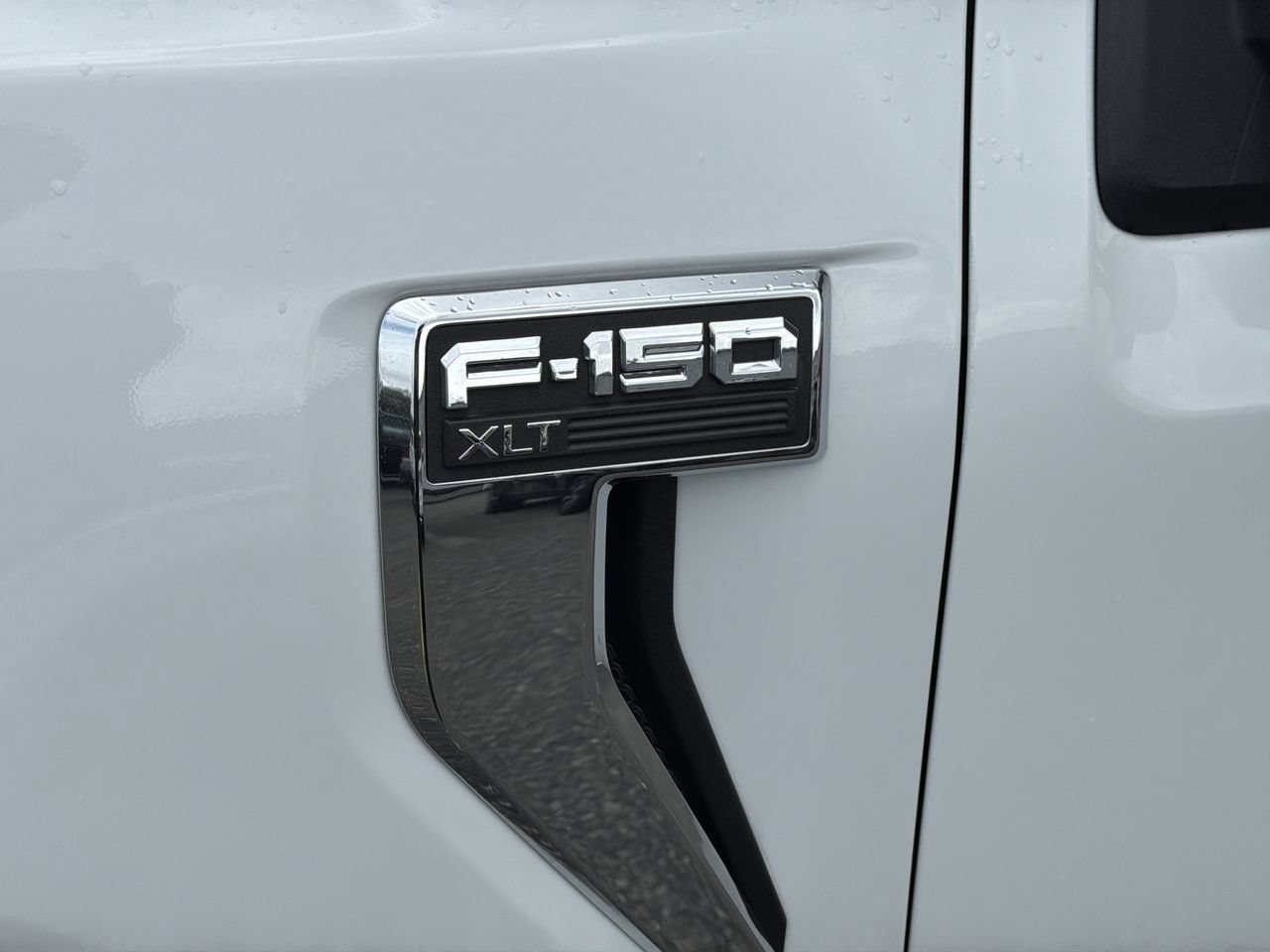 Used 2024 Ford F150 XLT w/ Mobile Office Package AWD/4WD image 9