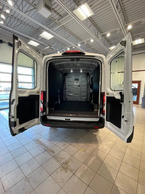 Used 2023 Ford E-Transit Medium Roof w/ Interior Upgrade Package RWD image 6