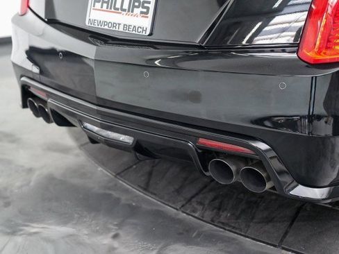 Used 2017 Cadillac CTS V w/ Luxury Package image 29