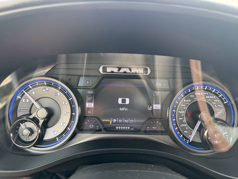 Used 2020 RAM 1500 Limited AWD/4WD image 16