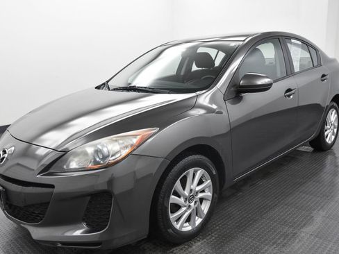 Used 2013 MAZDA MAZDA3 i Touring image 3