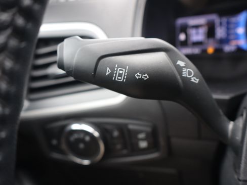 Used 2024 Ford Edge SEL w/ Sport Appearance Package image 16