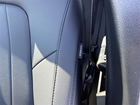 Certified 2025 Mercedes-Benz GLA 250 4MATIC image 12