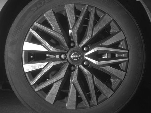 Used 2025 Nissan Altima 2.5 SV image 12