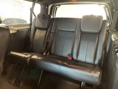 Used 2017 Ford Expedition EL Platinum image 30