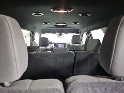 Certified 2024 Dodge Durango GT image 28