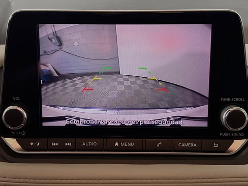 Used 2022 Nissan Rogue SV w/ SV Premium Package image 28