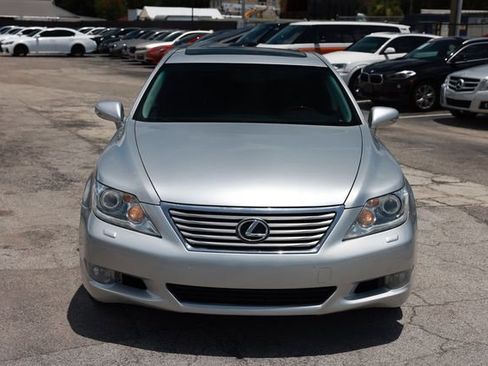 Used 2011 Lexus LS 460 w/ Luxury Value Edition RWD image 22