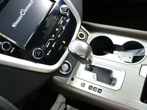 Used 2017 Nissan Murano SL image 19