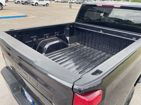 Used 2022 Chevrolet Silverado 1500 Custom image 29