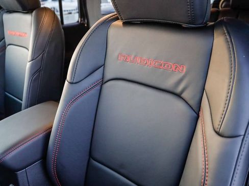 New 2026 Jeep Wrangler Unlimited Rubicon w/ Whitecap Package image 29