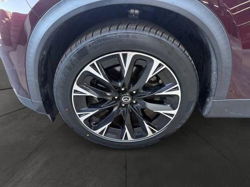 Used 2024 MAZDA CX-90 Plug-In Hybrid w/ Premium Plus AWD/4WD image 9