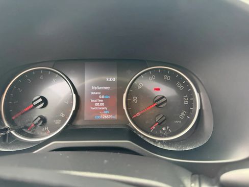 Used 2019 Toyota RAV4 XLE Premium w/ Advanced Technology Package AWD/4WD image 6