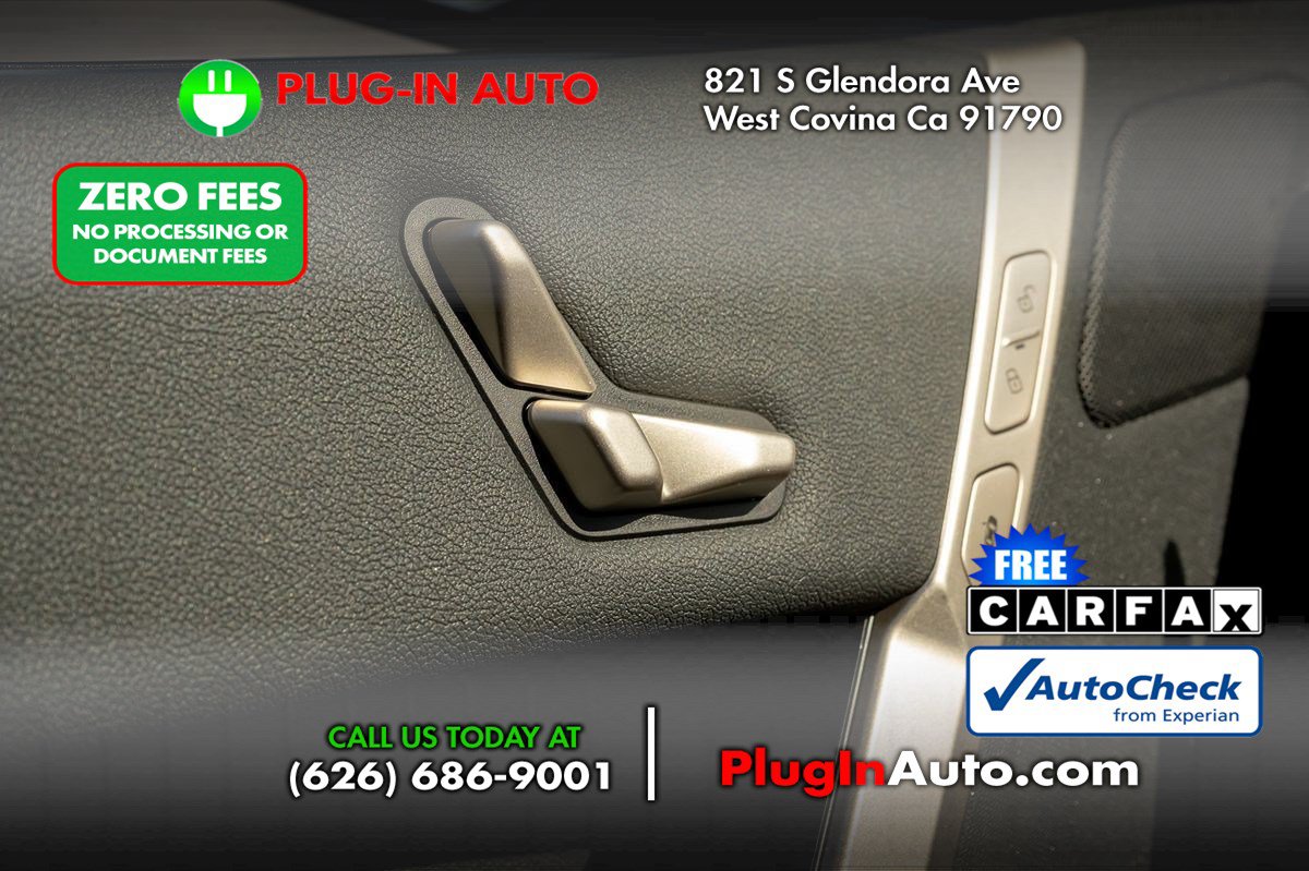 Used 2024 BMW iX xDrive50 AWD/4WD image 23
