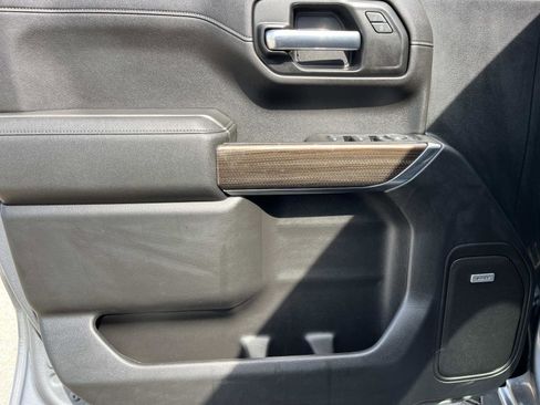 Used 2020 Chevrolet Silverado 1500 LT Trail Boss image 17