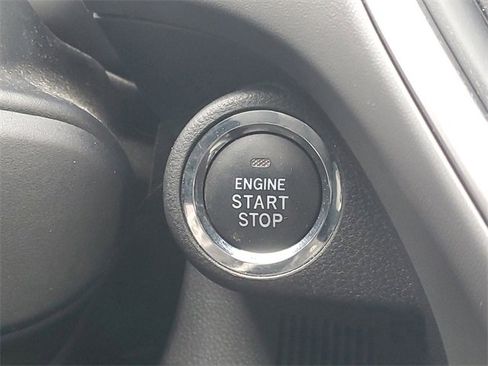 Used 2024 Subaru Crosstrek 2.0i Premium image 24