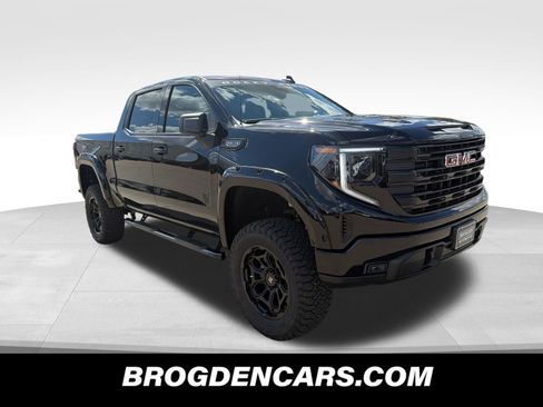 New 2026 GMC Sierra 1500 Elevation AWD/4WD image 1