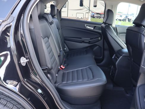 Used 2024 Ford Edge SEL w/ Convenience Package AWD/4WD image 11