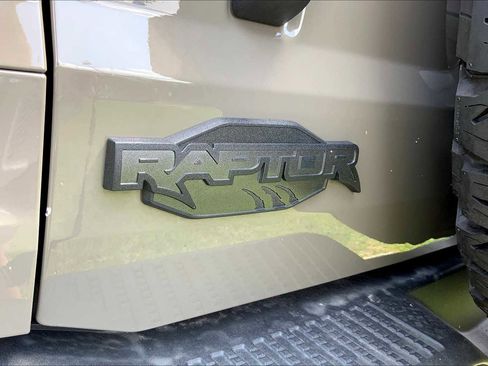 New 2025 Ford Bronco Raptor image 15