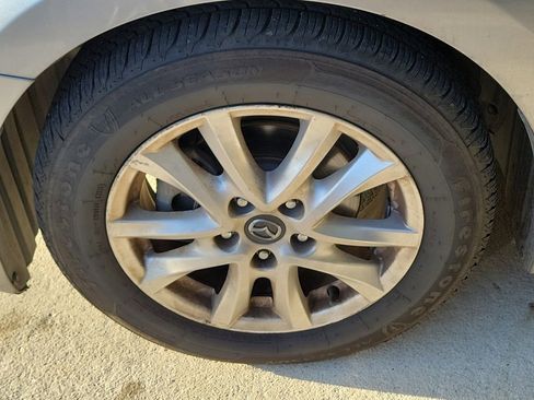 Used 2016 MAZDA MAZDA3 i Sport w/ Preferred Equipment Package image 8